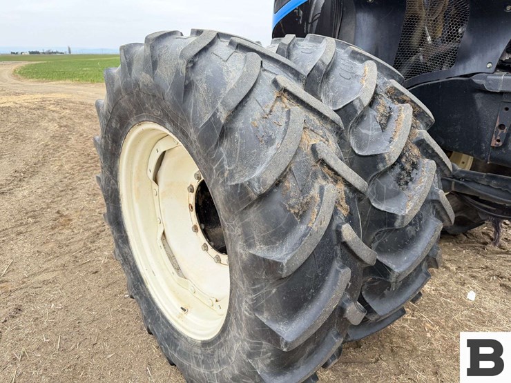 new-holland-t8.330-image-20