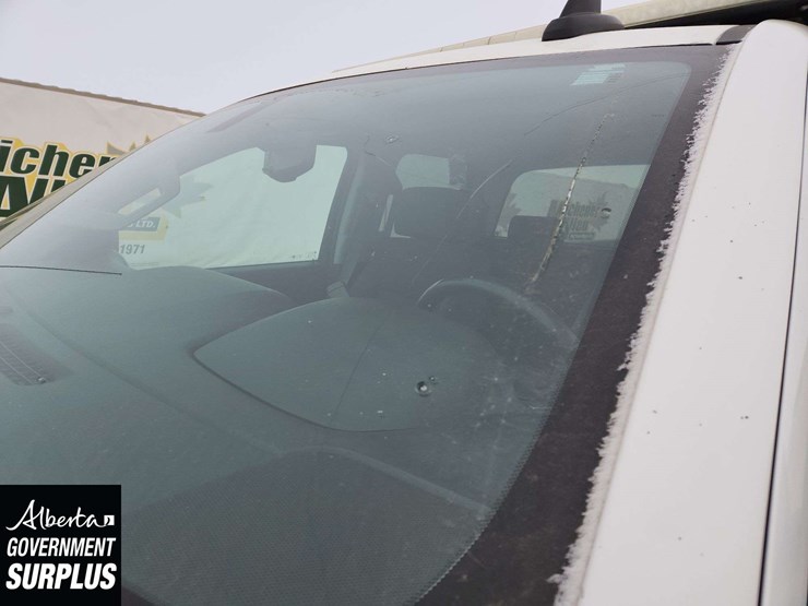 2017-chevrolet-silverado-1500-image-35