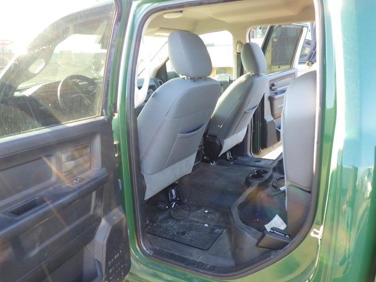 2013-dodge-1500-image-7