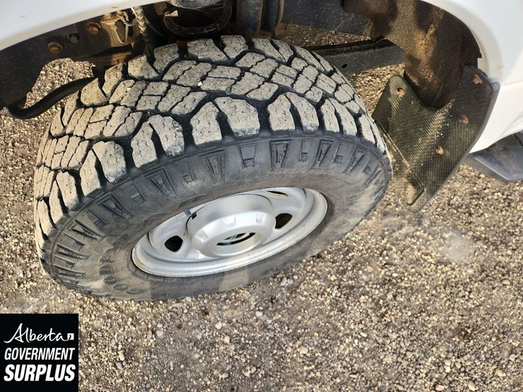 2018-ford-f250-image-13