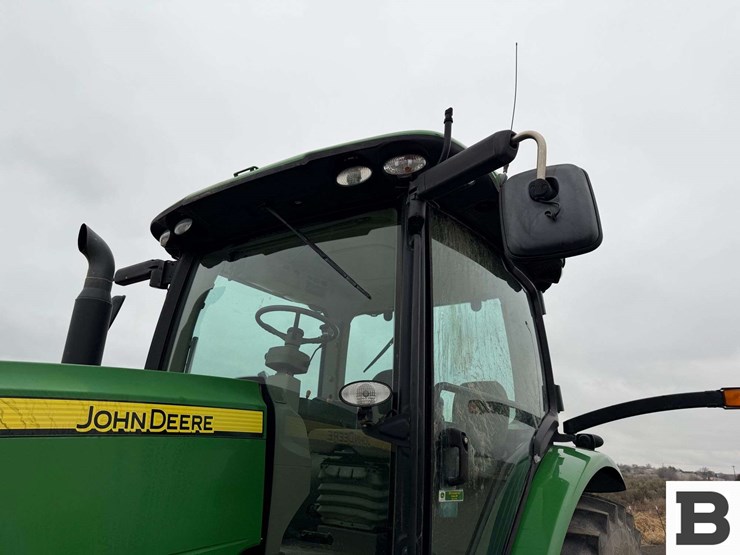2011-john-deere-8310r-image-68