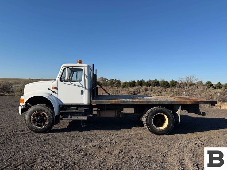 1992-international-4800-image-3