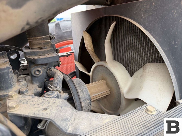 kubota-m9000-image-43