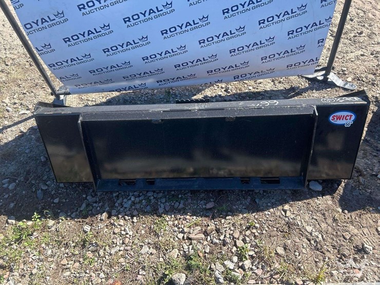 2025-swict-66in-bucket-skid-steer-attachment-image-2