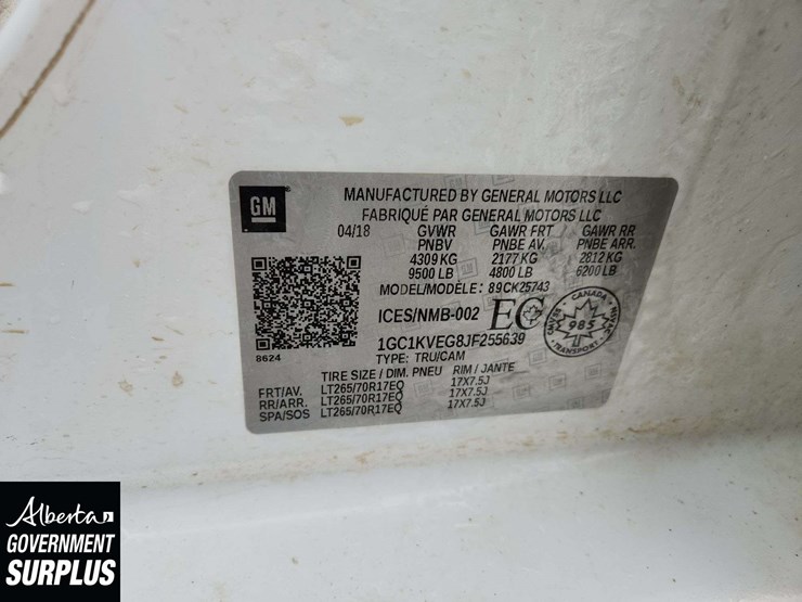 2018-chevrolet-silverado-2500hd-image-38