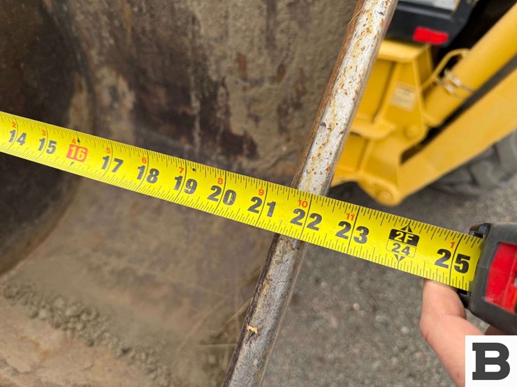 1998-caterpillar-416c-image-38