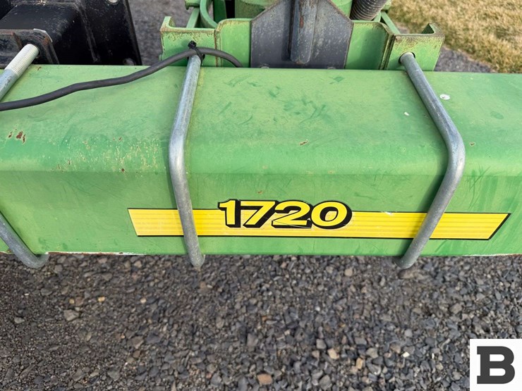 john-deere-1720-image-46