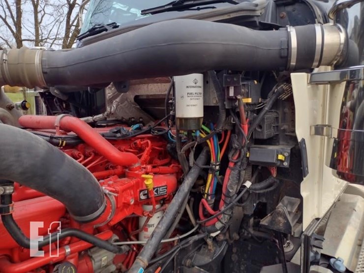 international-hx520-image-16