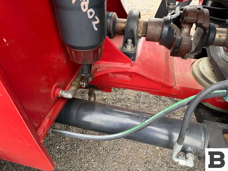 2012-case-ih-600-image-62