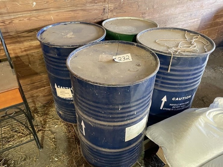 (4)-empty-metal-barrels-image-1