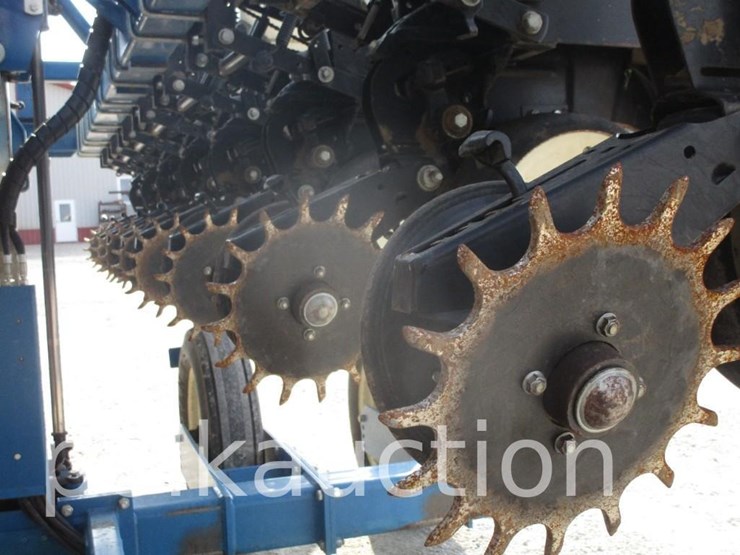 2013-kinze-3500-image-7