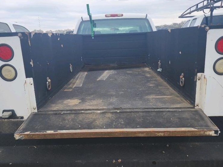 2007-chevrolet-silverado-2500hd-image-10