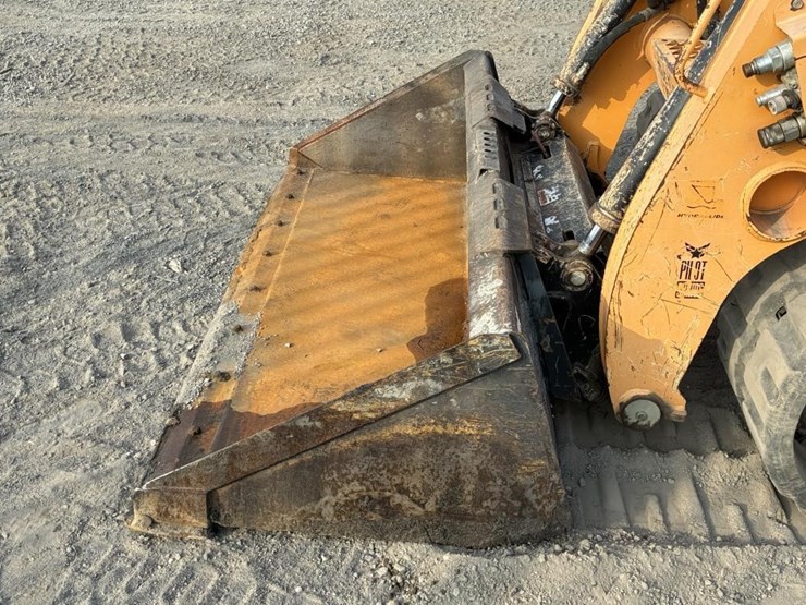 2018-mustang-2150t-skid-steer-track-loader-image-5