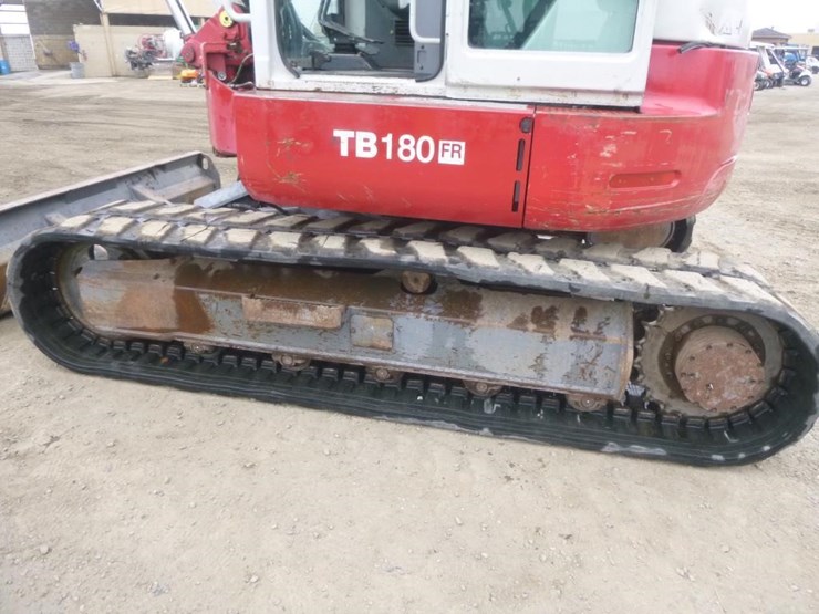 2012-takeuchi-tb180fr-image-35