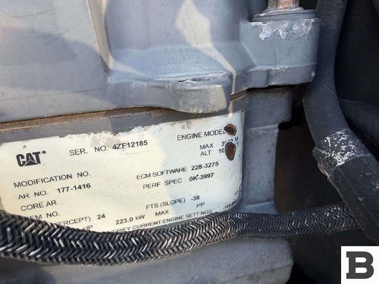 2003-challenger-mt755-image-48