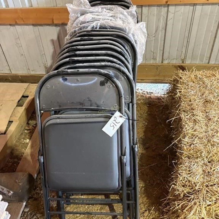 20 +/- Folding Chairs