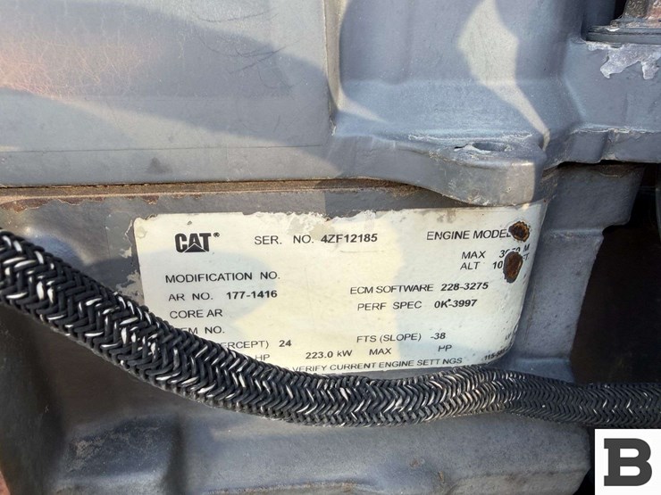 2003-challenger-mt755-image-47