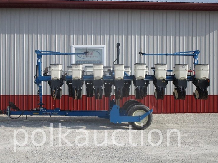 2013-kinze-3500-image-5