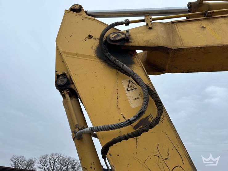 2013-komatsu-pc360-image-23