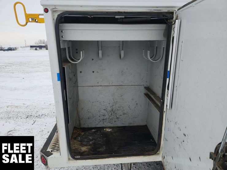 2014-ram-4500-slt-image-50