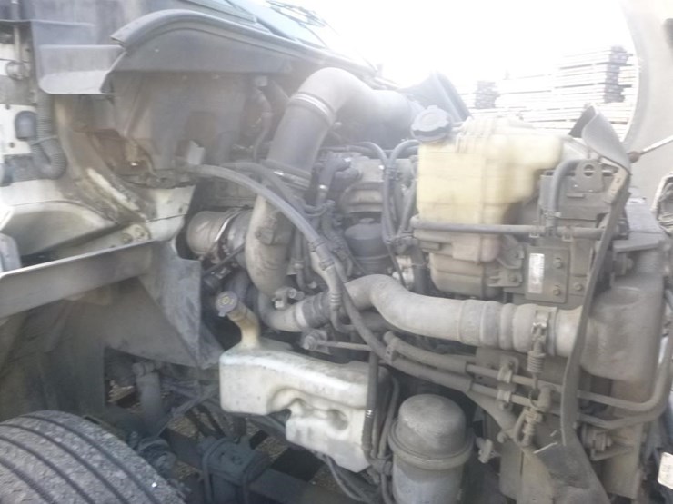 2012-international-prostar-image-16