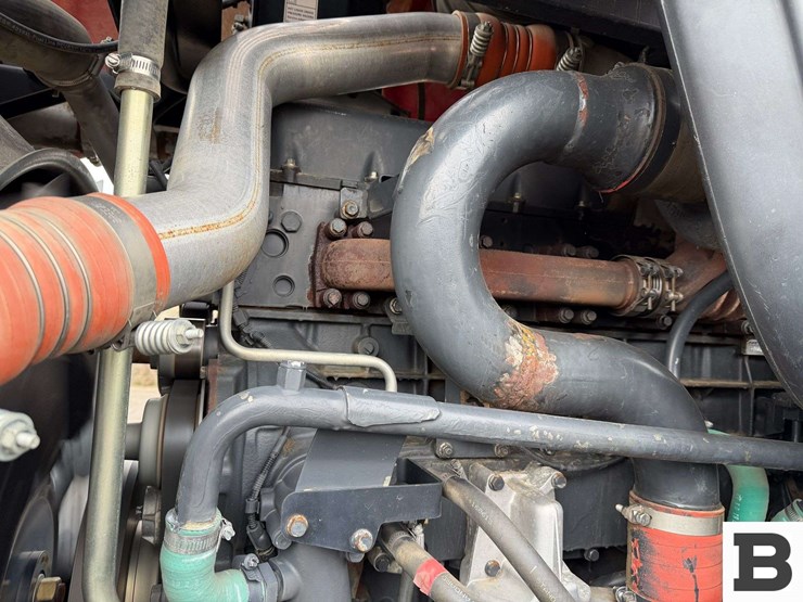 2012-case-ih-600-image-75