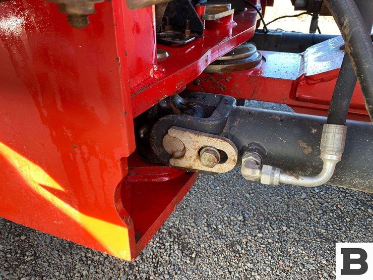 2007-case-ih-480-image-32