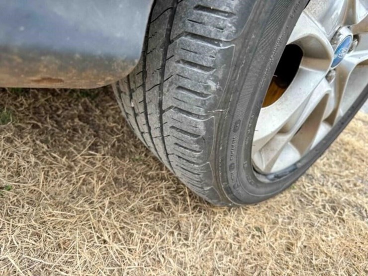 2014-ford-escape-image-17