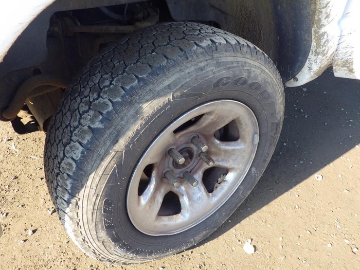 2005-dodge-ram-1500-image-13