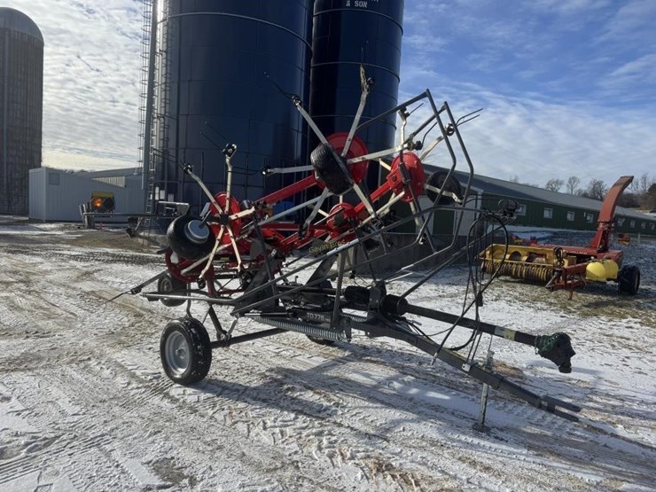 massey-ferguson-td776trc-image-1