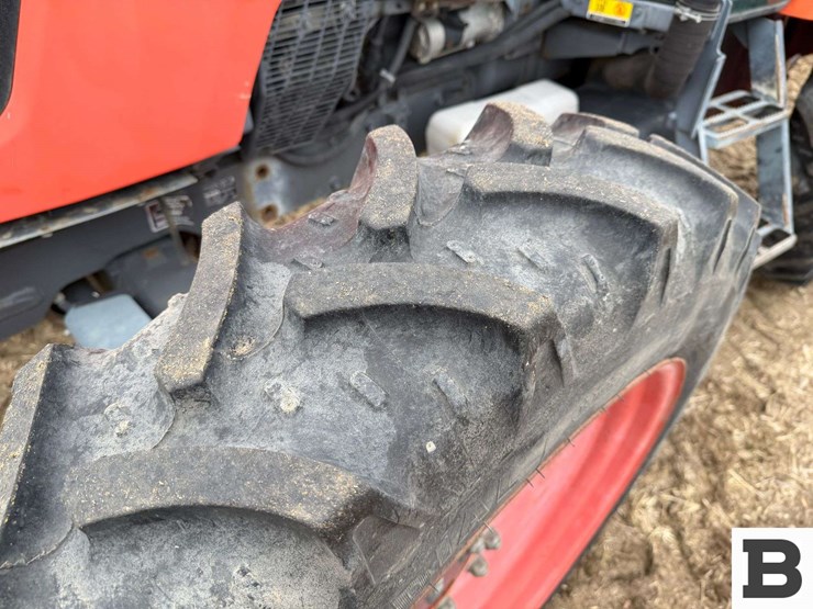 kubota-m9960-image-16