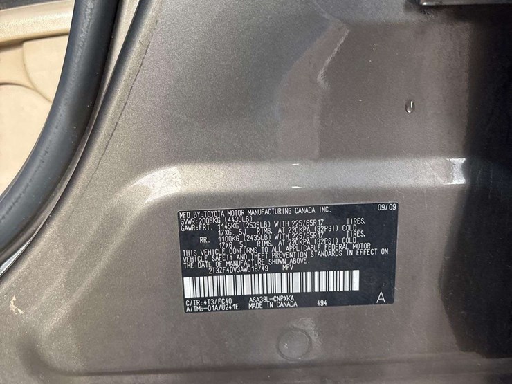 2010-toyota-rav4-image-5