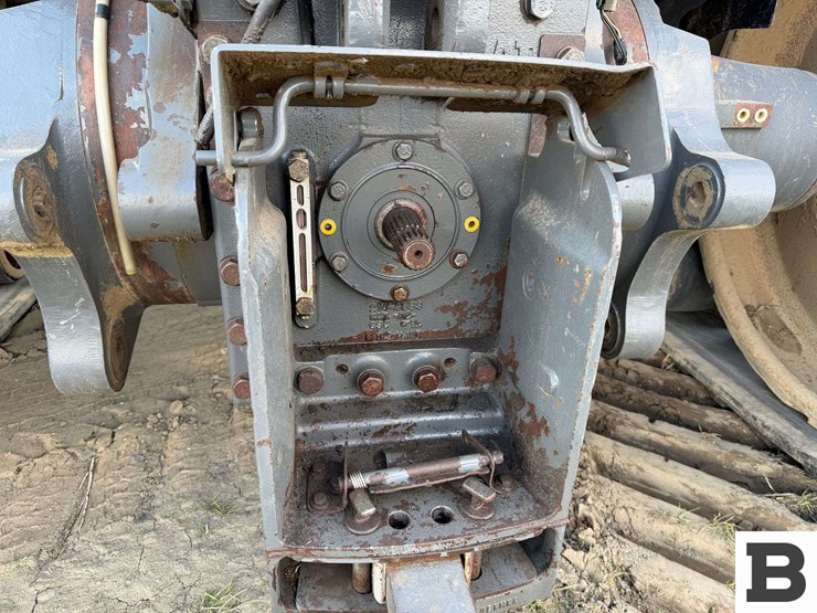 2003-challenger-mt755-image-24