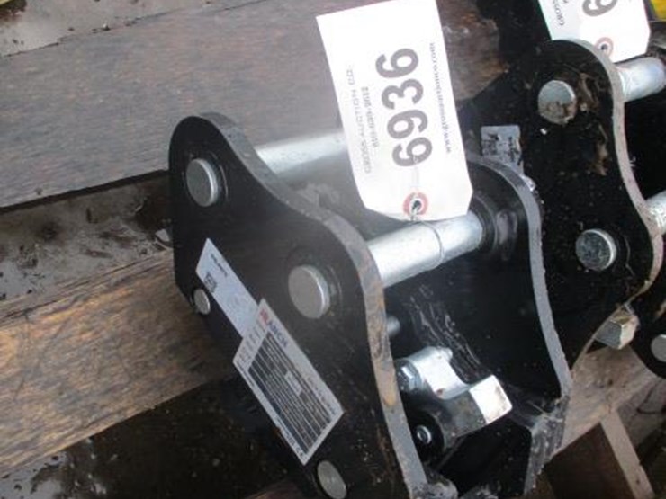 #6936-•-semi-automatic-quick-changer-image-1