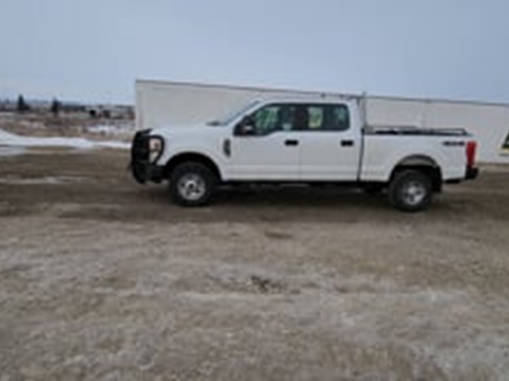 2018-ford-f250-image-5