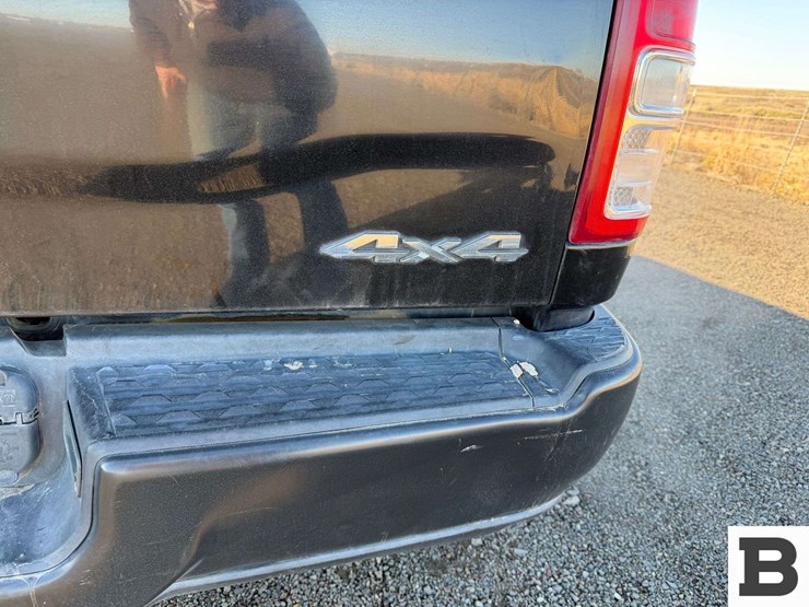 2019-dodge-2500-image-21