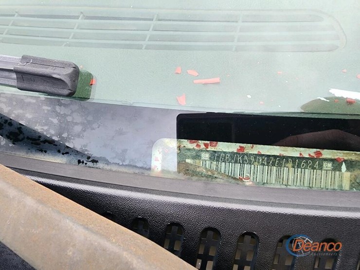 2007-chevrolet-3500-image-9