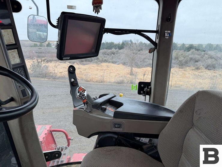 2014-case-ih-steiger-370-rowtrac-image-80