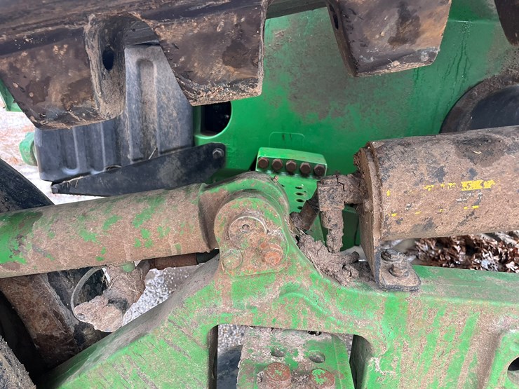 2014-john-deere-8370rt-image-26