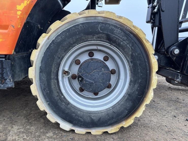 2015-jlg-g5-18a-image-17