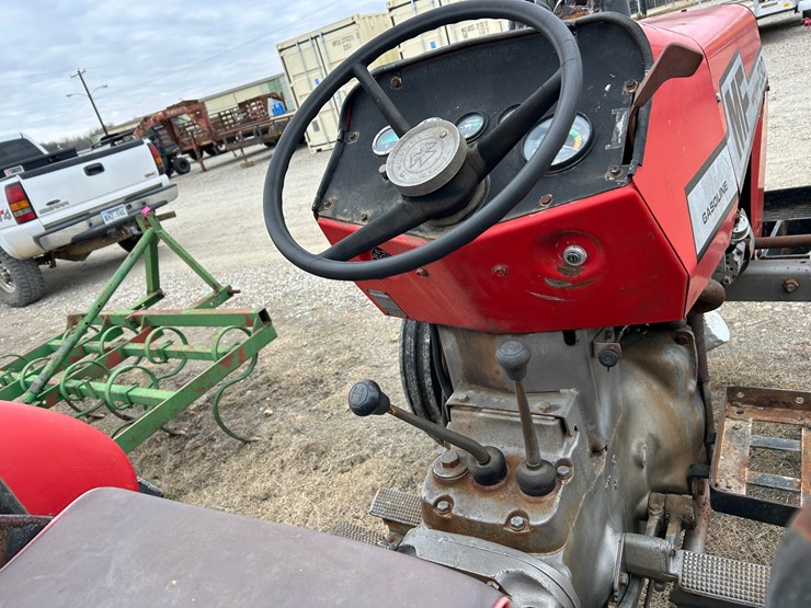 massey-ferguson-230-image-13