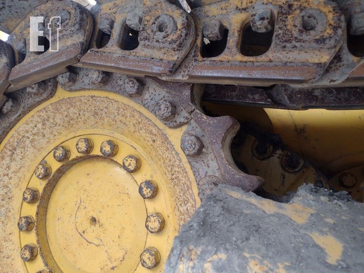 2022-deere-700l-lgp-image-32