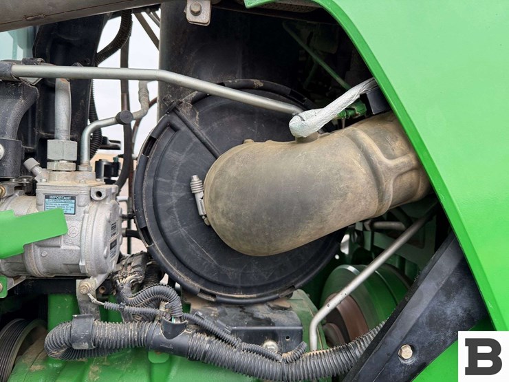 2012-john-deere-8335r-image-78