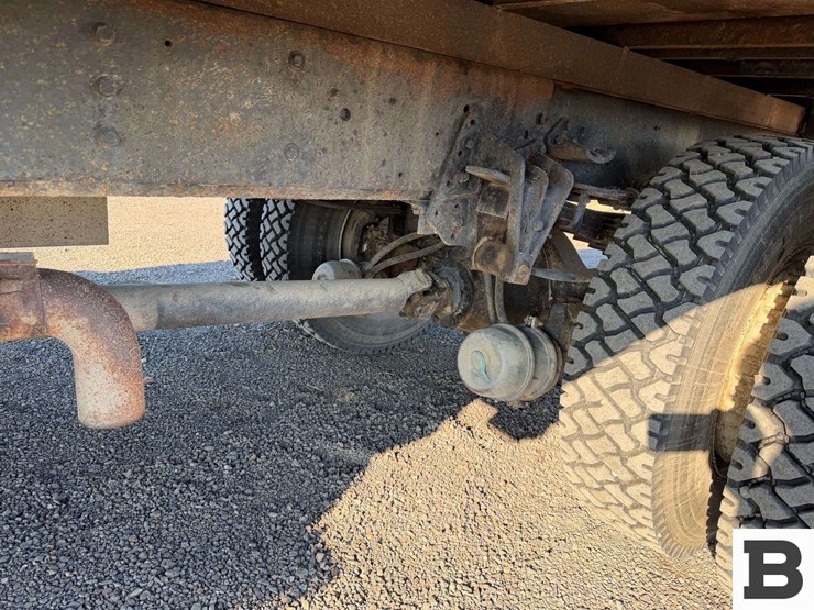 1992-international-4800-image-19