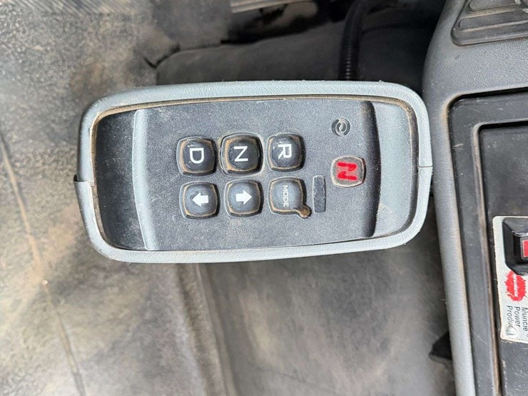 international-4400-image-78