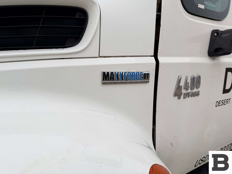 international-4400-image-14