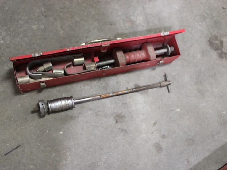 two-dent-pullers-image-1