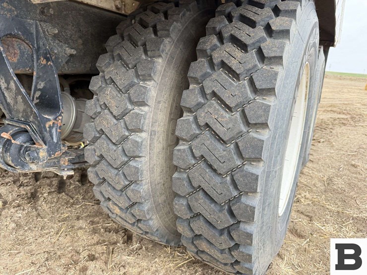 international-4400-image-30