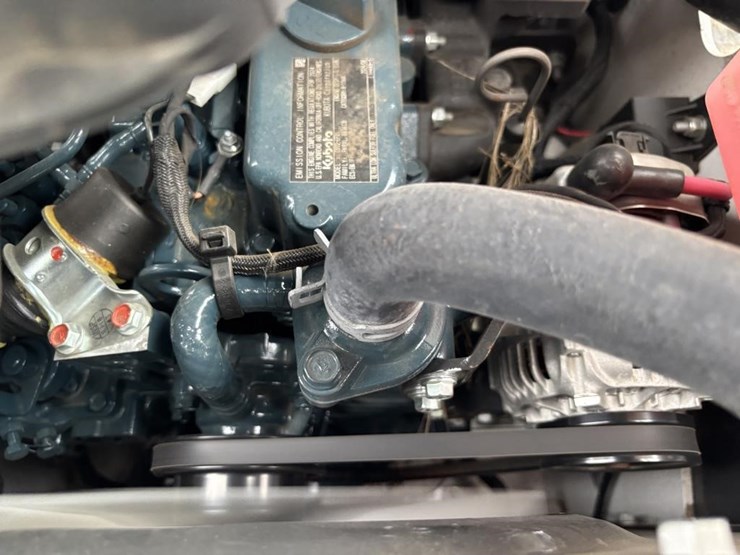 2025-bobcat-mt100-image-18