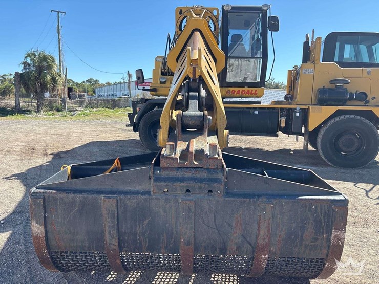 gradall-xl3100-iv-image-37